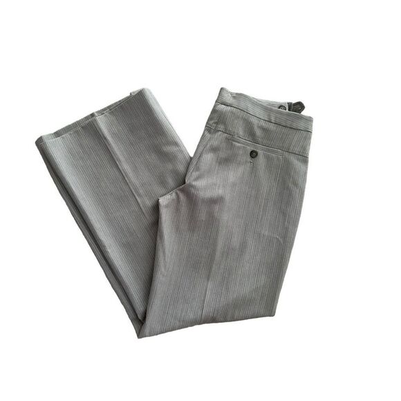 The Limited Gray Professional Pant Suit, Size 10 Blazer, size 4 pants - Picture 8 of 15